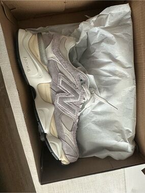 New Balance Women’s 9060 Lace-Up Sneaker in Light Lavender and Gray
